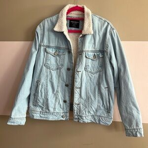 Sunrise Kingdom Denim Sherpa Fleece Trucker Jacket Light Wash Medium Unisex
